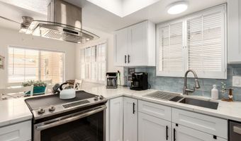 26414 S LAKEMONT Dr, Sun Lakes, AZ 85248