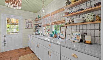 805 N Chestnut St, Aberdeen, NC 28315