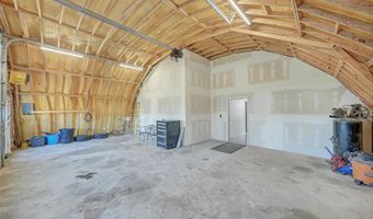 14098 S 176th Rd, Adams, NE 68301