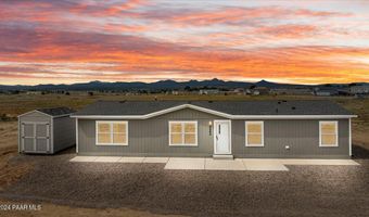 2285 W Chardonnay Way, Paulden, AZ 86334