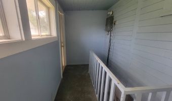 2015 L St, Auburn, NE 68305