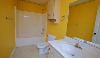 428 Susannah Ave, Bardstown, KY 40004