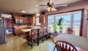 203 3rd Ave SW, Bowman, ND 58623