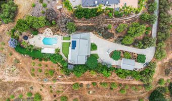 3196 Crystal Ct, Escondido, CA 92025