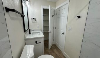 6013 FORTUNE Pl 6013, Apollo Beach, FL 33572