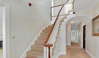 7 Jenckes Ct, Narragansett, RI 02882