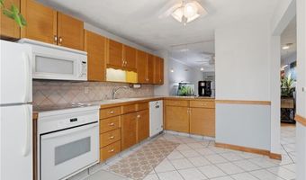 7 Wake Robin Rd 1604, Lincoln, RI 02865