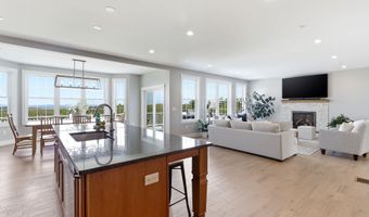 20 Pinnacle Ln, Bow, NH 03304