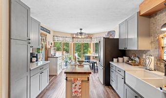 2007 Nolt Dr, Akron, OH 44312