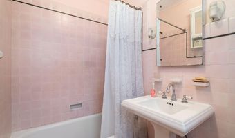 109 S Lake Ave, Albany, NY 12208