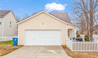 185 Parkview Ln, Advance, NC 27006