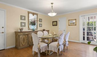 124 Reddington Ct, Camarillo, CA 93010