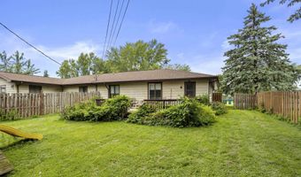 2605 W 8TH St, Appleton, WI 54911