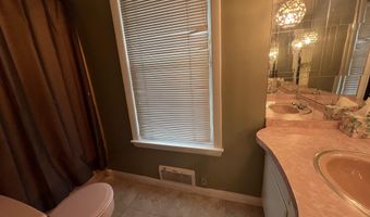 86 Elm St, Berlin, NH 03570