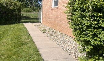 132 W Brunswick Ave, Indianapolis, IN 46217