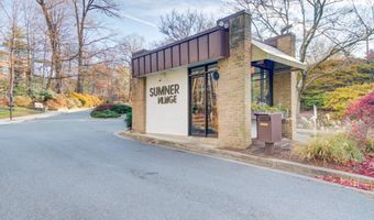 4936 SENTINEL Dr 302, Bethesda, MD 20816