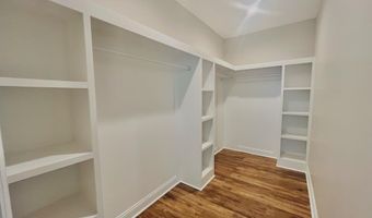 173 Indian Creek Cir, Adel, GA 31620