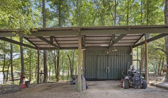 774 Davis Rd, Benton, MS 39039
