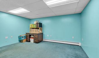 1108 Anchor Ave, Beachwood, NJ 08722