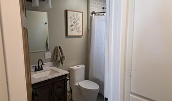 415 Holdrege Ave, Basin, WY 82410