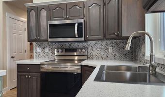 2630 Henry St, Bismarck, ND 58503