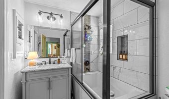 155 Central Ave, Ashland, OR 97520