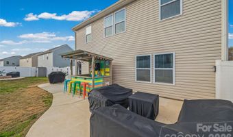 499 Dutch White Dr, Clover, SC 29710