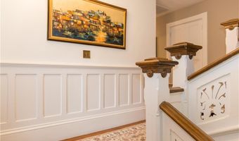 443 Bellevue Ave, Newport, RI 02840