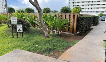 1128 Ala Napunani St 406, Honolulu, HI 96818