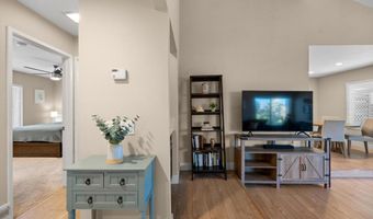 5440 Baltimore Dr 160, La Mesa, CA 91942