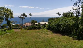 308 KUIKAHI St, Hilo, HI 96720
