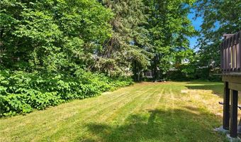 36 Wentworth St, North Providence, RI 02904