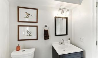 287 Cowesett Rd, Warwick, RI 02886