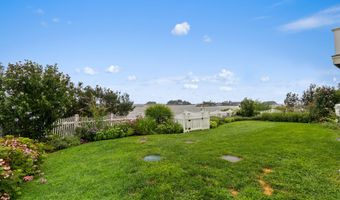 27 Prospect Hill Rd, Branford, CT 06405