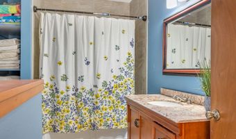 42274 ZIAK GNAT CREEK Ln, Astoria, OR 97103