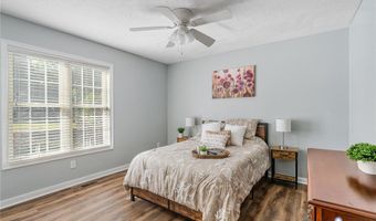244 Parkwood Dr, Aylett, VA 23009