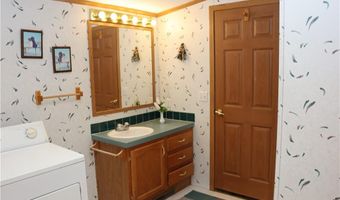 6351 Pebble Brook Ln, Williamson, NY 14589