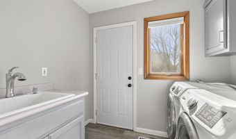 4537 W Black Oak Cir, Angola, IN 46703