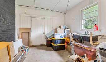 121 Pat Carr Ln, Alpine, TN 38543