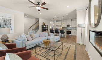 1040 Elowen Dr 98, Austell, GA 30168