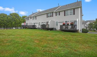 1802 Pinnacle Way 1802, Danbury, CT 06811
