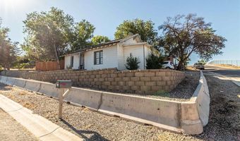 612 Lovers Ln, Aztec, NM 87410