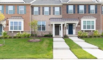 2780 Ashcombe Dr, Ann Arbor, MI 48105