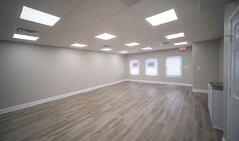 7330 MCWHORTER Pl 7330B, Annandale, VA 22003