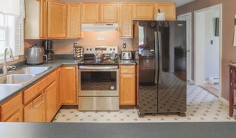 20 Searsmont Rd, Appleton, ME 04862