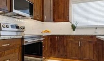 275 S Barlow St, Colorado City, AZ 86021