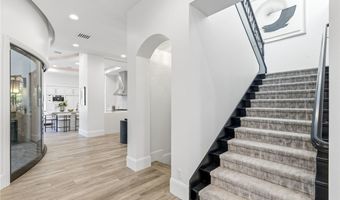 47 Soaring Bird Ct, Las Vegas, NV 89135