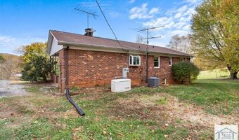 350 Marigold Ln, Ararat, VA 24053