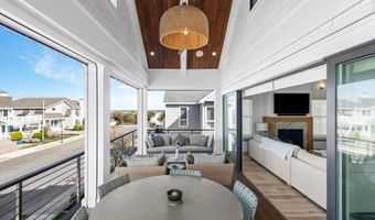 162 76th St, Avalon, NJ 08202