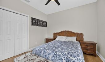 435 MANNS HARBOR Dr, Apollo Beach, FL 33572